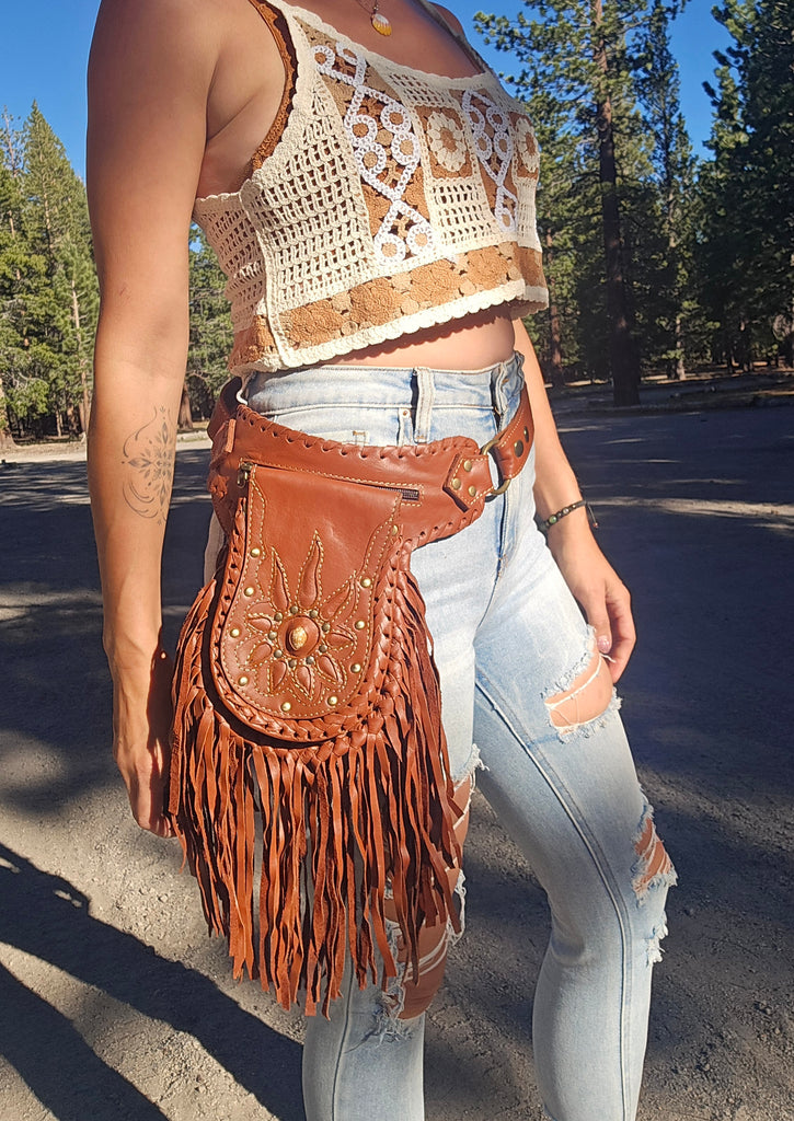 Leather Fringe Belt Bag with 3 Pockets – Western Hip Pouch Utility Belt in Black & Brown – Genuine Leather